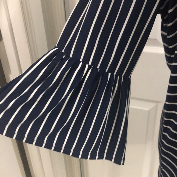 Chicos Blue White Stripe Bell Sleeve 2 M - Picture 3 of 8